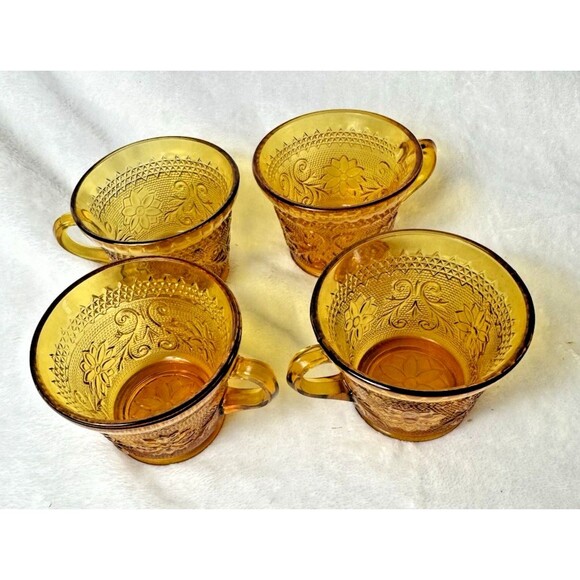 Set of 4 Tiara Amber Sandwich Glass Cups – Vintage Tiara Exclusive - Picture 1 of 8